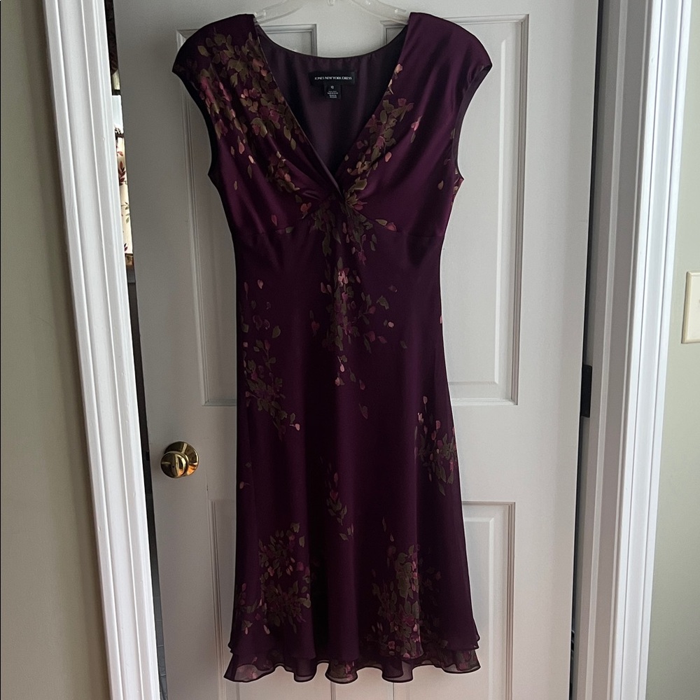 Jones New York Purple Floral Silk Dress size 10